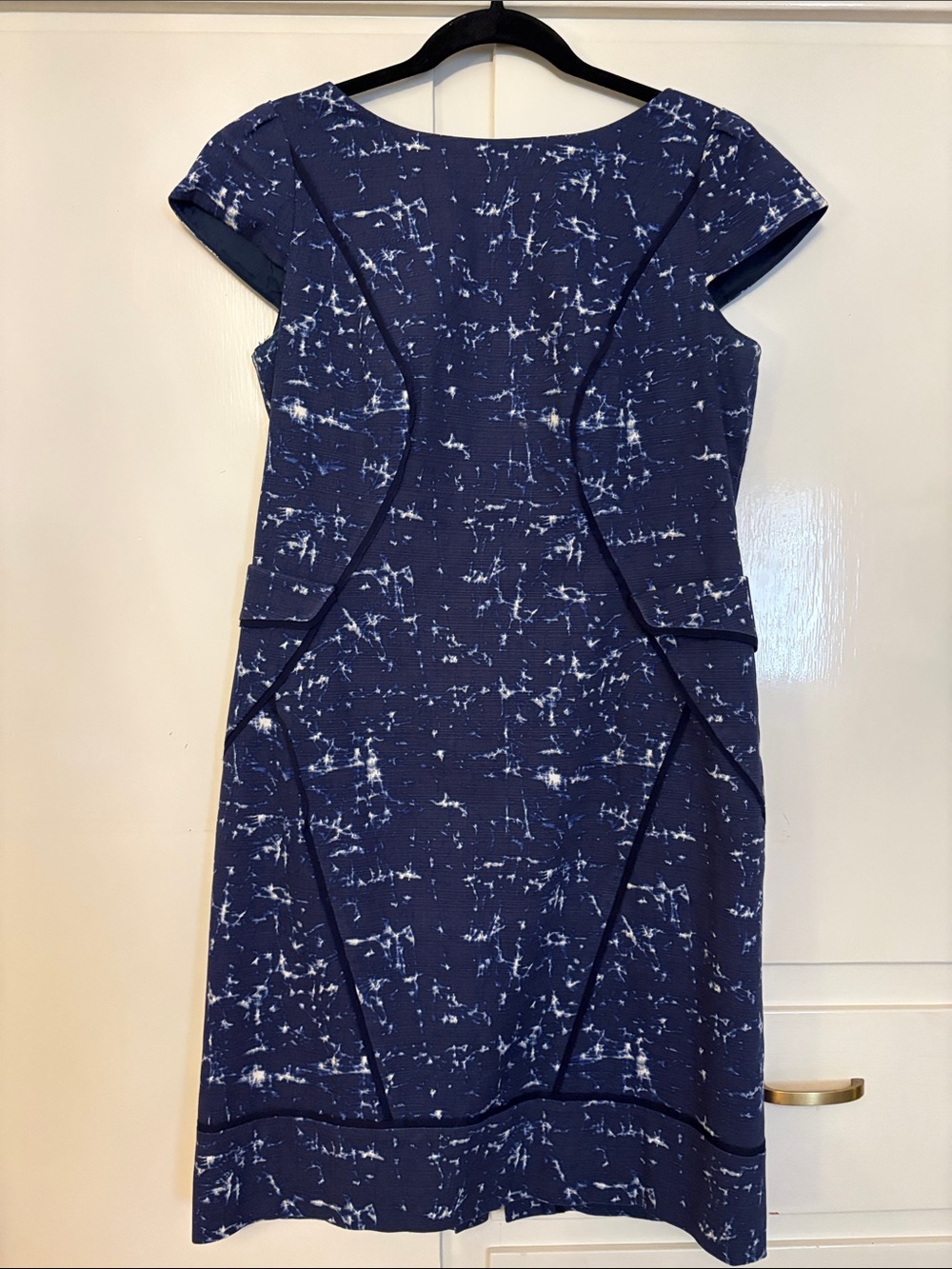 ANTONIO MELANI Navy and White Printed Cap-Sleeve Midi Dress